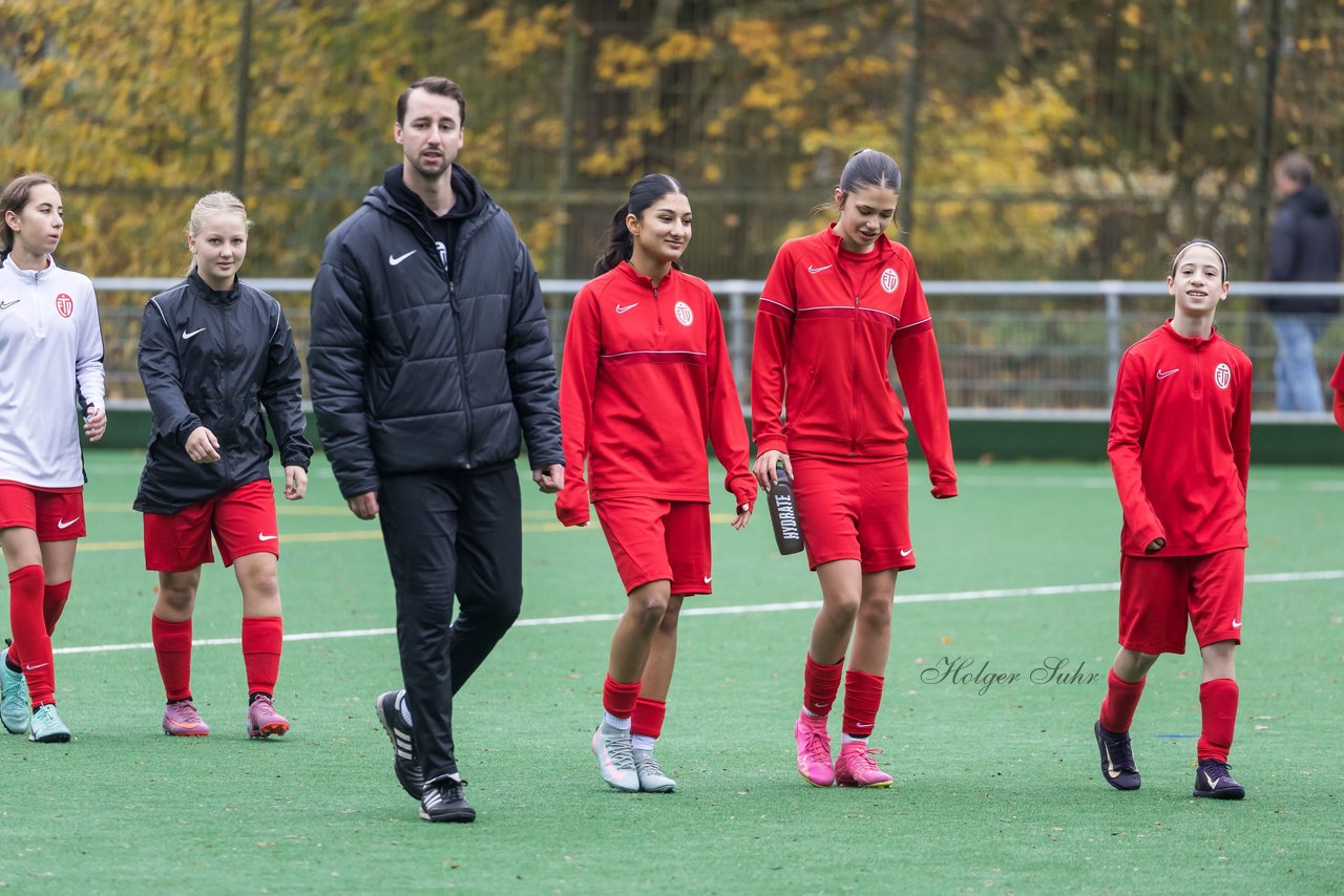 Bild 111 - wCJ VfL Pinneberg - Eimsbuettler TV : Ergebnis: 0:3